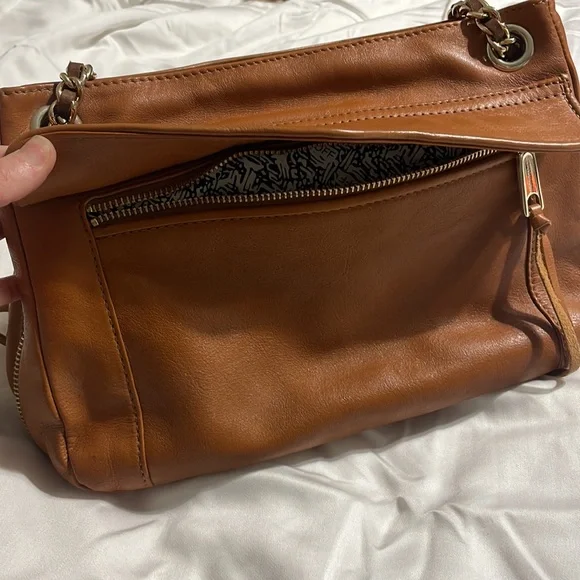 Rebecca Minkoff Tan Leather crossbody shoulder bag with chain adjustable strap - Picture 7 of 11
